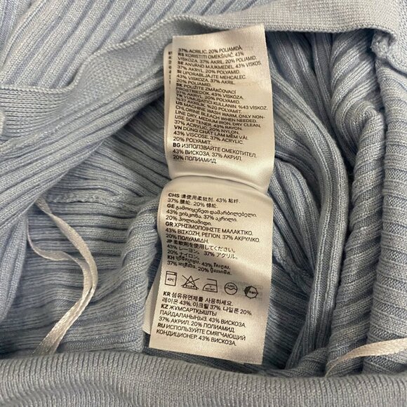 💙 H&M Divided Sky Blue Ribbed Knit Cropped Collar Sweater (Size M) - Picture 9 of 10